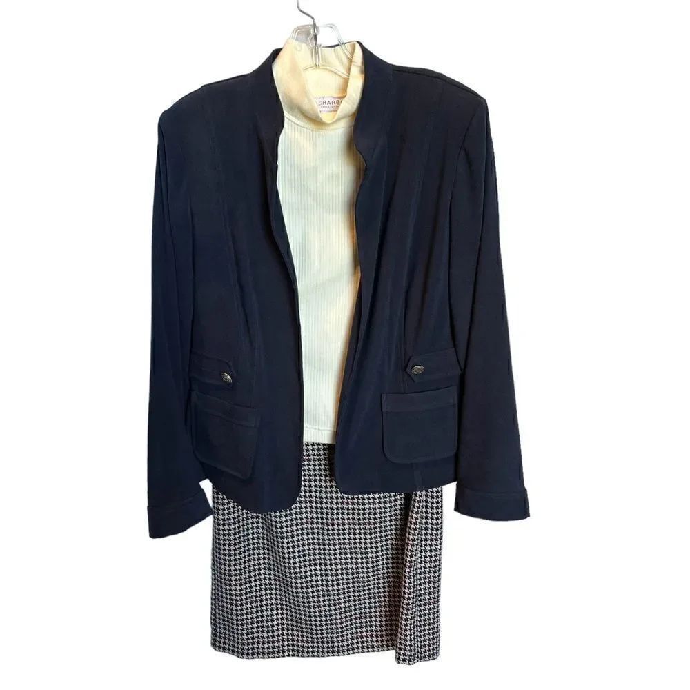 Sag Harbor Women's skirt set 3 piece Navy/beige Size 8P
